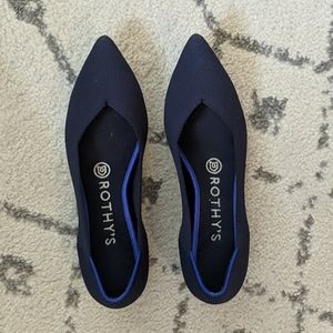 Rothy's Point Size 7 Maritime Navy Shoes